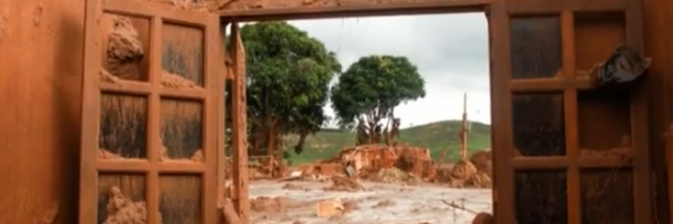 Além da Lama - Documentário